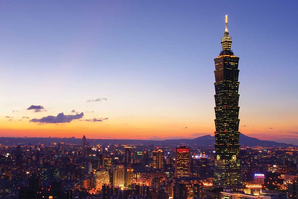 Opening-Spread-Taipei-at-Sunset