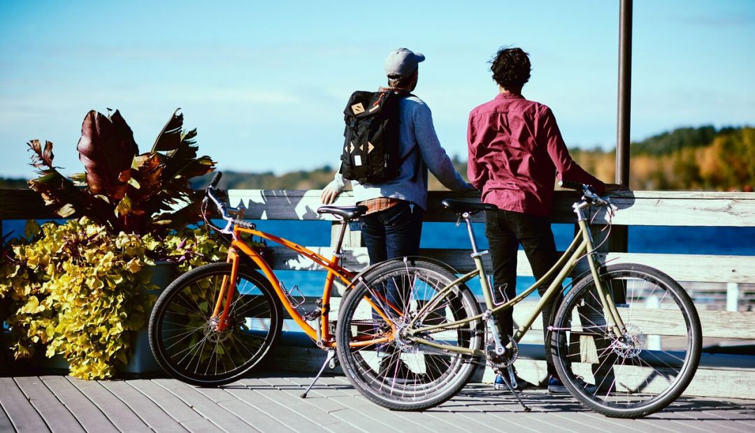 Hotel Vermont gay couple on bike