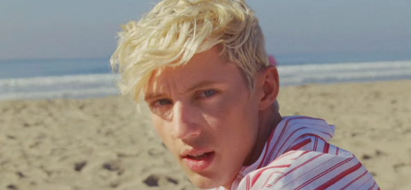 Watch Queer Superstar Troye Sivan’s Brand-New Summertime Video